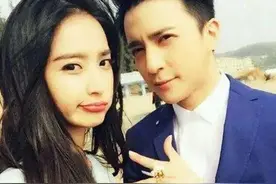 薛之谦晒牵手照疑似复合 网友：兜兜转转还是你图片