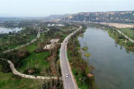 司机朋友注意了！沿黄公路韩城段实施货运车辆限速限行图片