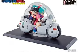 《七龙珠》精美手办 孙悟空布尔玛骑车经典场面重现图片