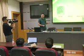 南通市教育技术中心开展小学科学实验教学专题培训图片
