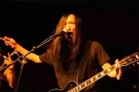 师者｜中山大学物理教授业余组乐队唱摇滚：音乐和科研不冲突图片