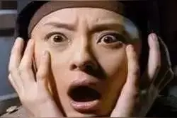 大女儿看电视着迷，小女儿“不见了”！真是急死这对富阳爸妈图片