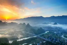 重庆这个地方，可以“一脚踏三省”图片