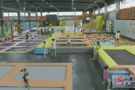 解压新方式 蹦床公园让你摆脱地球引力图片