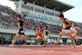 日媒：攻克10秒大关！日本大学生百米跑出9秒98图片
