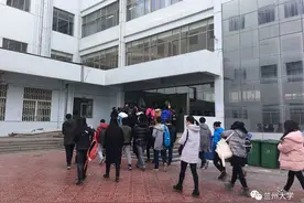 你的四六级是黄色白色还是红色？图片