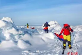 日本研究发现北冰洋海冰骤减源于“恶性循环”图片