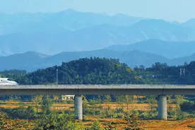 “9.21”全国铁路调图，厦门火车站最新时刻表，赶紧收藏啦！图片
