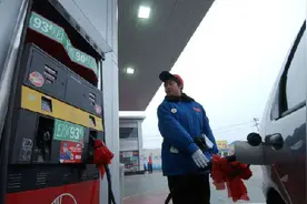 英媒：中国三年后实现乙醇汽油全覆盖 助力雾霾治理图片