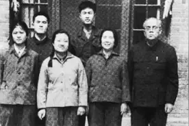 特务股长李强 自学自创第一个无线电台图片