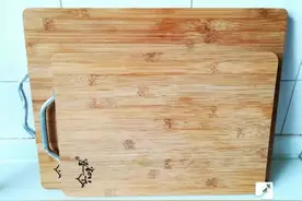 爱生活｜砧板保养居然只要涂点这个？不发霉、干裂，还没异味！图片