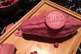 纯天然粉红色巧克力，也太少女心了！图片