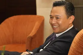 一汽向常州交付百辆新红旗，新掌门徐留平承诺：终身免费保修图片
