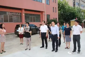 全国妇联副主席、书记处书记邓丽一行到青岛调研家庭教育指导服务工作图片