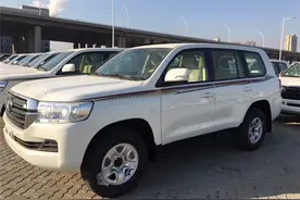 17款丰田酷路泽4000中东版开不坏越野首选天津现车优惠图片