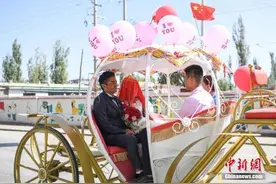肉先古丽妈妈的维汉家庭再添新成员图片