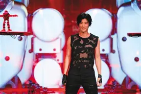 王力宏、周灏跨界偶像隔空竞技图片
