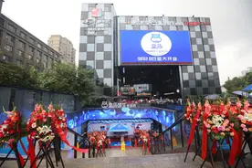 “马云的菜市场”回杭就“爆单” 据说年内还会开几家图片