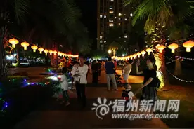 保利香槟国际举行中秋游园会 共创和谐邻里图片