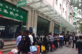 宝鸡：各大汽车站“黄金周”发送旅客23万人次图片