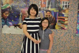 美国华裔家长送子女学中文：不忘本 记住自己的根图片