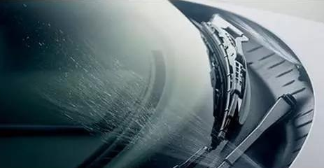 冬天汽车玻璃水会结冰吗 玻璃水结冰喷不出来怎么办