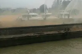 涟水海事举行船舶消防应急演习图片