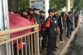 护航首都市民出行，北京公交集团公交乘务管理员启用新装备图片