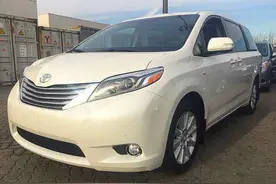 17款丰田塞纳 四驱顶配 也许只有这样加装你们才会更喜欢图片