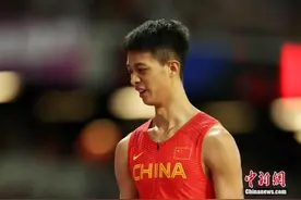 伦敦田径世锦赛男子三级跳远 中国小将吴瑞庭位列第九图片