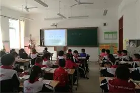 在反思中进步，在评课中成长图片