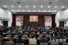 省住房和城乡建设厅：以人民为中心 让人民得实惠图片