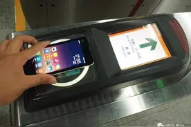 这些手机=公共交通卡！刷卡、充值、查询更方便（附开通攻略）图片