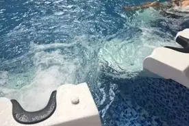 温泉丨秋末冬初 正是泡汤好时节图片