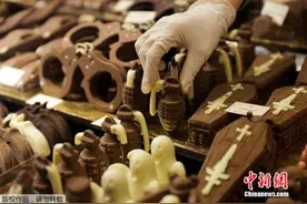 巴黎巧克力展：巧克力造型各异 浓情创意无限(图)图片