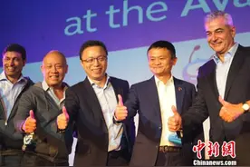 菲版支付宝助当地实现无现金社会，马云旋风式访问分享商机图片
