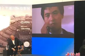 “本色”吴宇森：我离大师还很远(图)图片