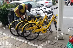 南宁这个新生职业的日常：天天给车做“体检”，每天要摆四五百辆图片