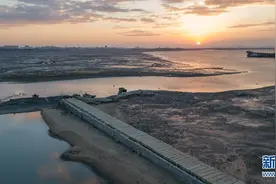 千年古港晚霞美图片