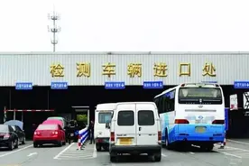 灯光不够亮，年检难！怎么办？图片