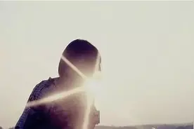 嫉妒，心强，最容易吃醋，忽冷忽热，忽远忽近原来是这个星座图片