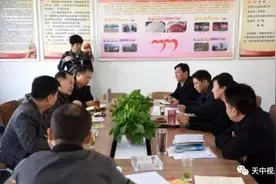 大力赞赏！正阳县委书记刘艳丽陪同省领导调研脱贫攻坚工作图片
