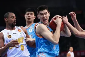 CBA新规则“打蒙”球员，从此战术犯规行不通了吗图片