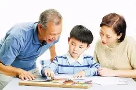 帮子女带孙子吃力不讨好，育孙三原则，需牢记！图片