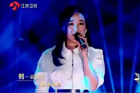 改编版《荷塘月色》好评如潮 龙梅子再掀乐坛西北风图片