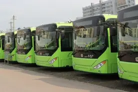 市中心到太湖边更便利！明天起增开节假日公交快线图片