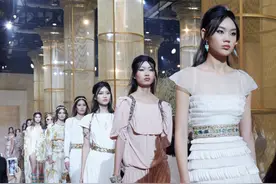 香奈儿大秀再现成都  慢生活刷新时尚第三城图片