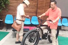 杨光不开夏利改骑巨无霸，SUV变速越野自行车超级拉风