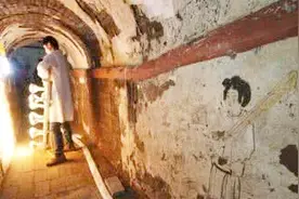 考古学家发现唐代宰相韩休墓，墓室中壁画保存完整、专家用高科技全部搬走保护视频封面