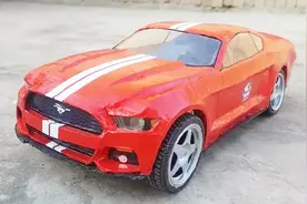 如何用纸板 制造一辆电动玩具车？超级RC福特野马！
